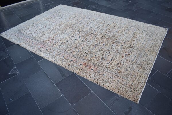 6.5 ft. x 9.6 ft. Vintage Turkish Rug TR00607 Image 3