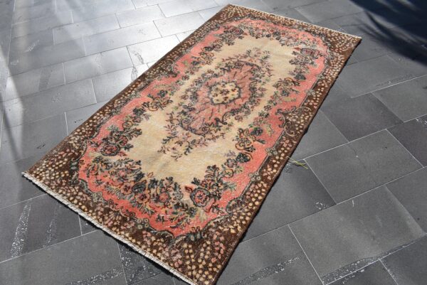 3.9 ft. x 7.3 ft. Vintage Turkish Rug TR00647 Image 1