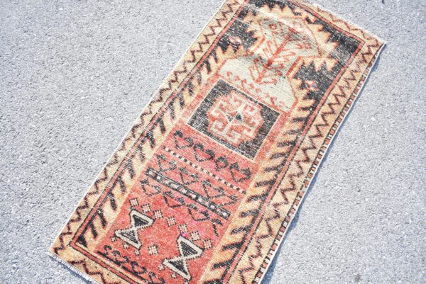2.3 ft. x 4.8 ft. Vintage Turkish Rug TR00717 Image 5