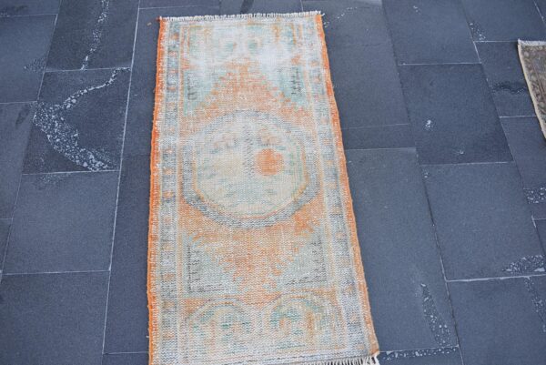 1.9 ft. x 4 ft. Vintage Turkish Rug TR00757 Image 3