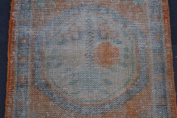 1.9 ft. x 4 ft. Vintage Turkish Rug TR00757 Image 5