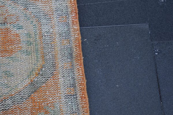 1.9 ft. x 4 ft. Vintage Turkish Rug TR00757 Image 6