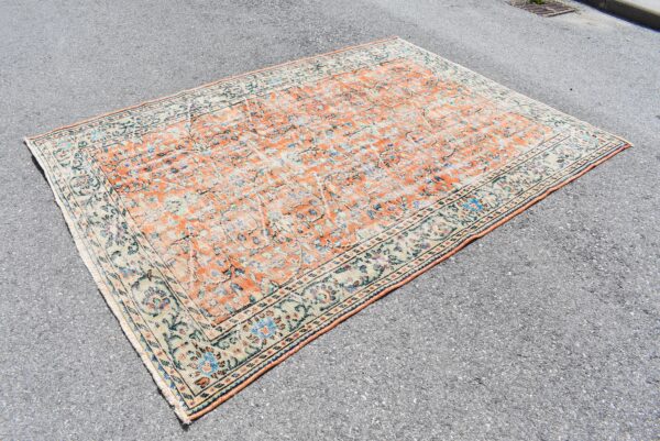 6.4 ft. x 8.7 ft. Vintage Turkish Rug TR00807 Image 1