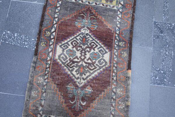 1.9 ft. x 3.7 ft. Vintage Turkish Rug TR00897 Image 4