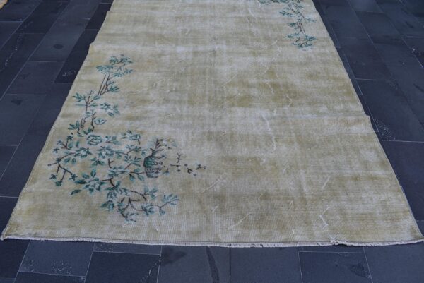 6.3 ft. x 10.1 ft. Vintage Turkish Rug TR00937 Image 6