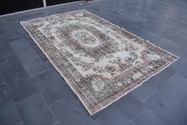 6.1 ft. x 9.9 ft. Vintage Turkish Rug TR00977 Image 2
