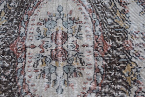 6.1 ft. x 9.9 ft. Vintage Turkish Rug TR00977 Image 4