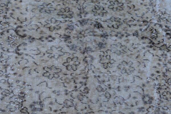 5.6 ft. x 7.6 ft. Vintage Turkish Rug TR00987 Image 4