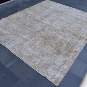 7.2 ft. x 8.5 ft. Vintage Turkish Rug TR01017 Image 1
