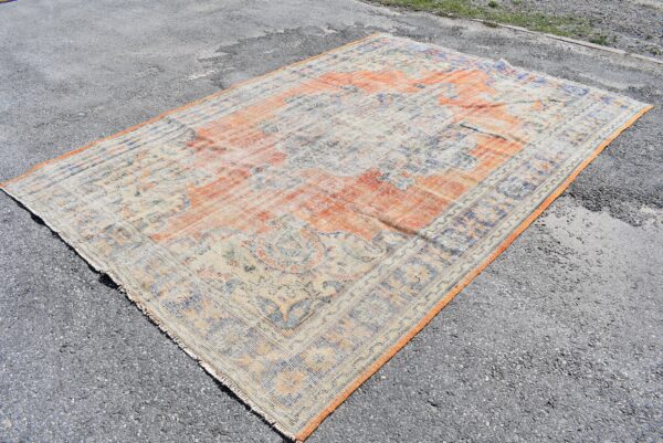 6.9 ft. x 10.1 ft. Vintage Turkish Rug TR01137 Image 1
