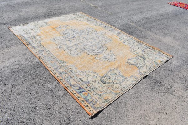 5.7 ft. x 8.1 ft. Vintage Turkish Rug TR01147 Image 3