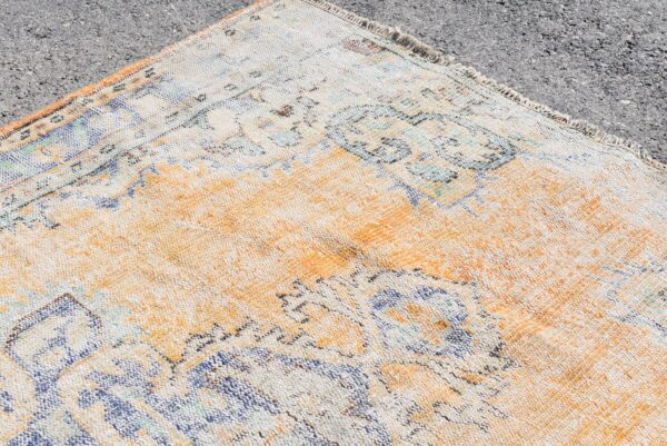 5.7 ft. x 8.1 ft. Vintage Turkish Rug TR01147 Image 4