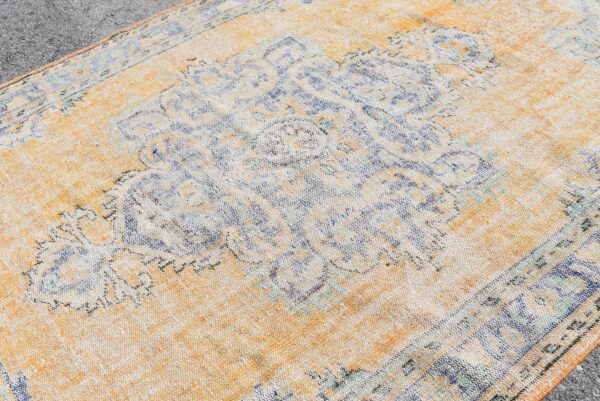 5.7 ft. x 8.1 ft. Vintage Turkish Rug TR01147 Image 5