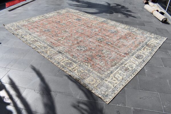 8 ft. x 11.7 ft. Vintage Turkish Rug TR01257 Image 3