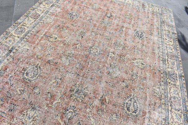 8 ft. x 11.7 ft. Vintage Turkish Rug TR01257 Image 4