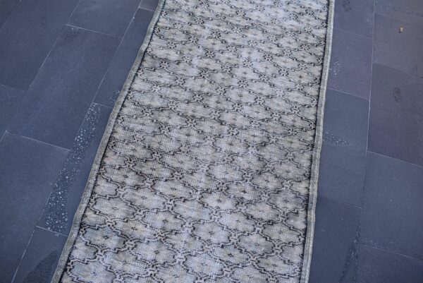 3 ft. x 6.2 ft. Vintage Turkish Rug TR01287 Image 4