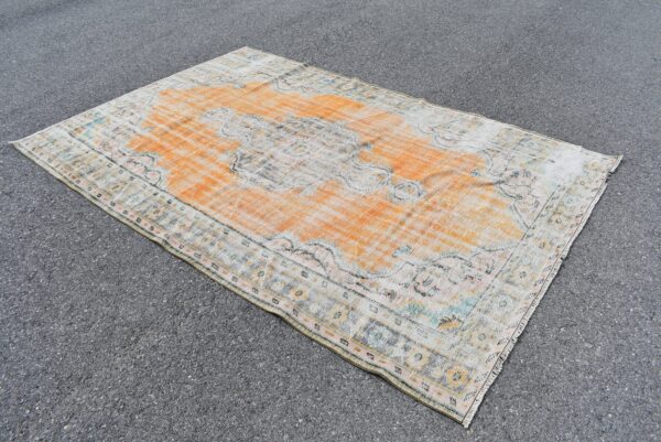 5.8 ft. x 8.9 ft. Vintage Turkish Rug TR01307 Image 3