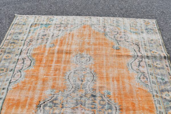 5.8 ft. x 8.9 ft. Vintage Turkish Rug TR01307 Image 4