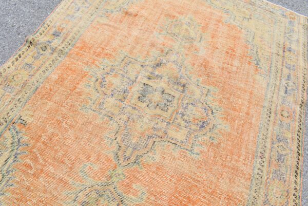 6.5 ft. x 9.2 ft. Vintage Turkish Rug TR01317 Image 5