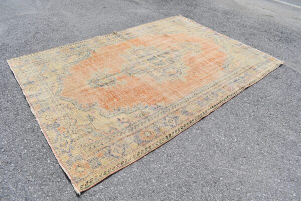 6.5 ft. x 9.2 ft. Vintage Turkish Rug TR01317 Image 1