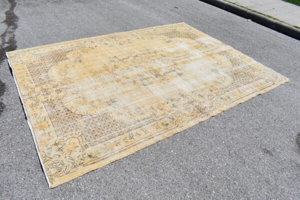 7 ft. x 9.5 ft. Vintage Turkish Rug TR01327 Image 1