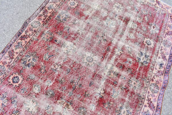 5.3 ft. x 8.1 ft. Vintage Turkish Rug TR01357 Image 4