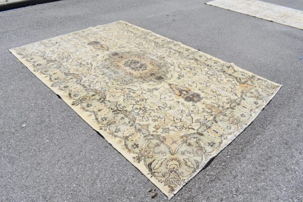 6.5 ft. x 9.7 ft. Vintage Turkish Rug TR01377 Image 3