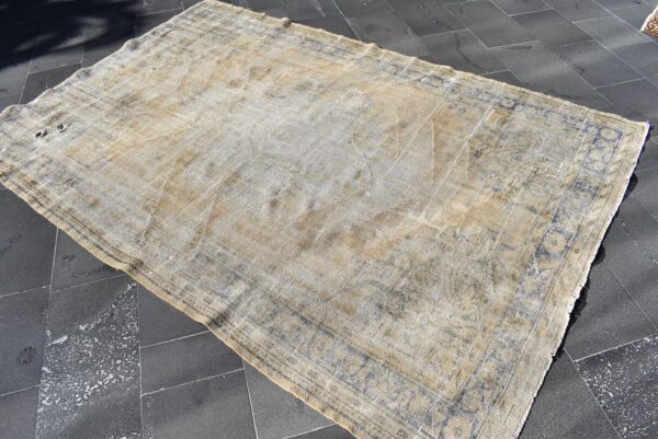5.7 ft. x 8.5 ft. Vintage Turkish Rug TR01407 Image 3