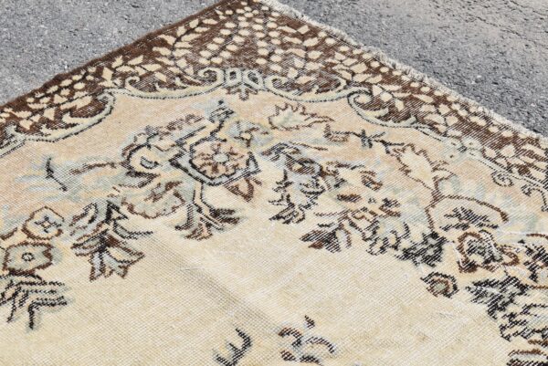 5.8 ft. x 9.5 ft. Vintage Turkish Rug TR01417 Image 4