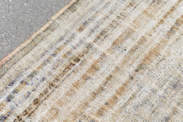 5.6 ft. x 8.6 ft. Vintage Turkish Rug TR01427 Image 6