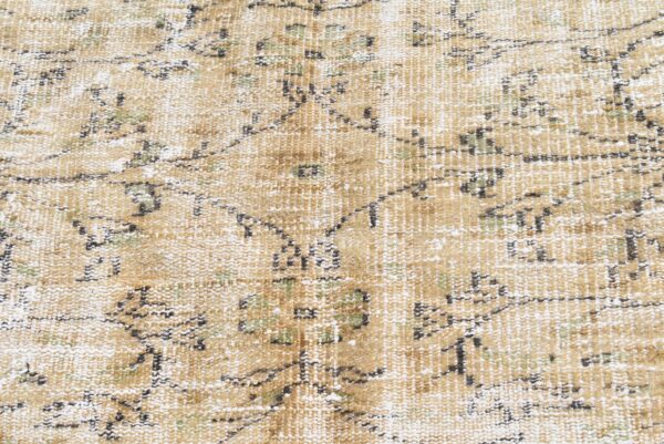6 ft. x 8.5 ft. Vintage Turkish Rug TR01487 Image 5
