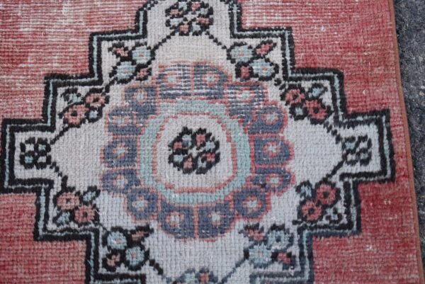 1.9 ft. x 5.2 ft. Vintage Turkish Rug TR01587 Image 5
