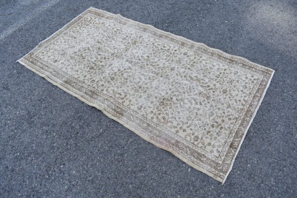 3.3 ft. x 6.3 ft. Vintage Turkish Rug TR01597 Image 2