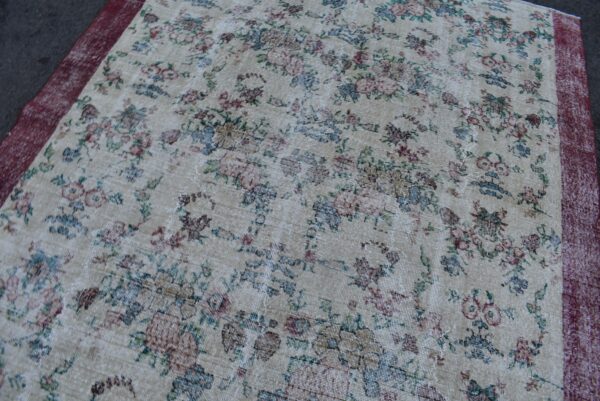 6.8 ft. x 9.2 ft. Vintage Turkish Rug TR01627 Image 4