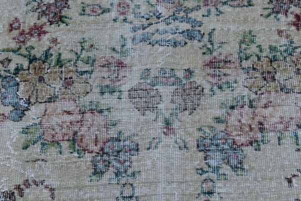 6.8 ft. x 9.2 ft. Vintage Turkish Rug TR01627 Image 5