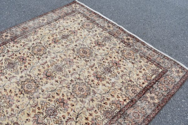 5.2 ft. x 8.7 ft. Vintage Turkish Rug TR01667 Image 4
