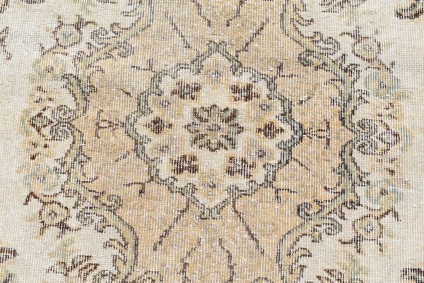 6 ft. x 9.1 ft. Vintage Turkish Rug TR01717 Image 6