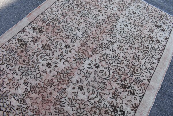 5.8 ft. x 8 ft. Vintage Turkish Rug TR01767 Image 4