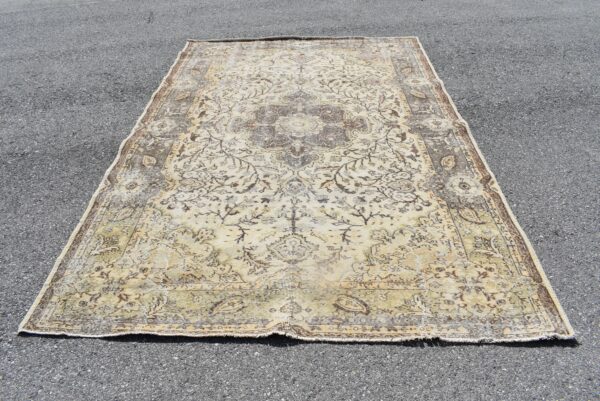6.8 ft. x 10.5 ft. Vintage Turkish Rug TR01797 Image 3