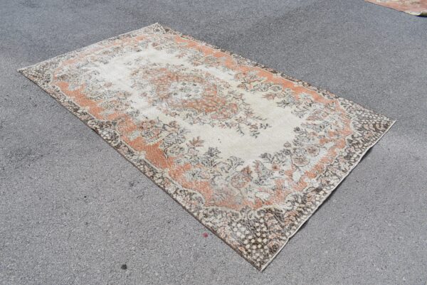 5.3 ft. x 9.4 ft. Vintage Turkish Rug TR01807 Image 2
