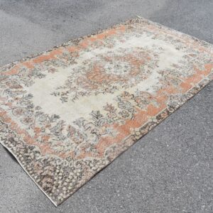 5.3 ft. x 9.4 ft. Vintage Turkish Rug TR01807 Image 1