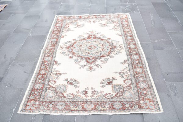 4.3 ft. x 6.4 ft. Vintage Turkish Rug TR01827 Image 2