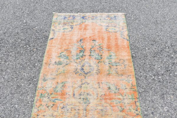 2.7 ft. x 9.1 ft. Vintage Turkish Rug TR01837 Image 4