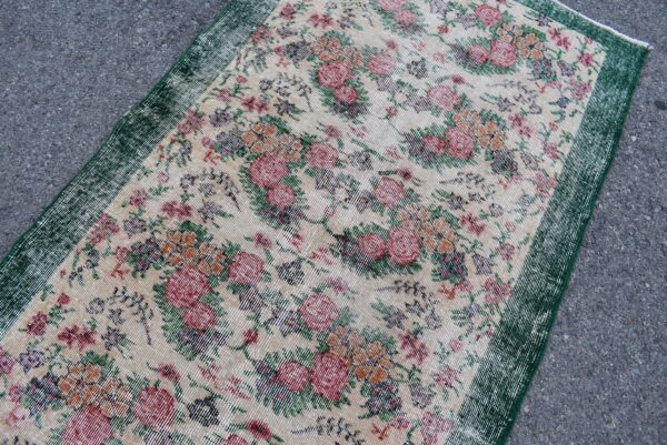 3.9 ft. x 6.8 ft. Vintage Turkish Rug TR01947 Image 4