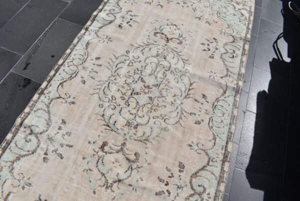 4.1 ft. x 9.2 ft. Vintage Turkish Rug TR02067 Image 4