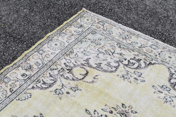 6 ft. x 9.4 ft. Vintage Turkish Rug TR02427 Image 6
