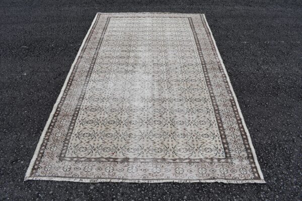 5.1 ft. x 8.6 ft. Vintage Turkish Rug TR02467 Image 2
