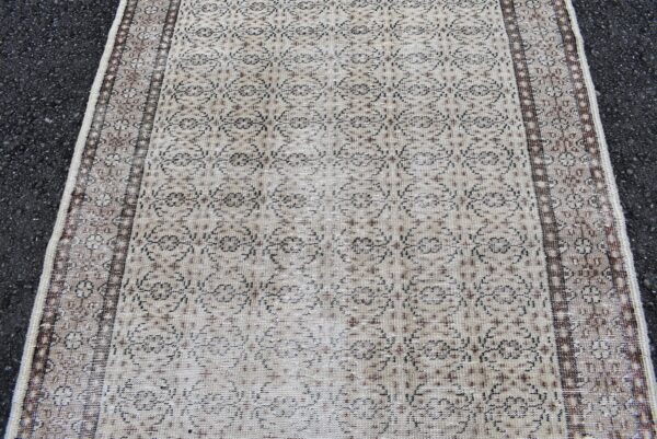 5.1 ft. x 8.6 ft. Vintage Turkish Rug TR02467 Image 4