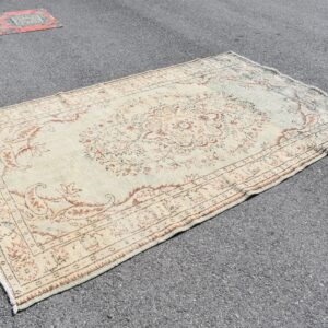 5.6 ft. x 9.4 ft. Vintage Turkish Rug TR02507 Image 1