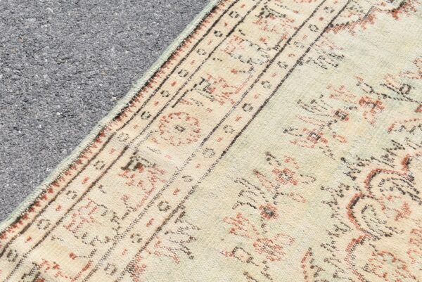 5.6 ft. x 9.4 ft. Vintage Turkish Rug TR02507 Image 5